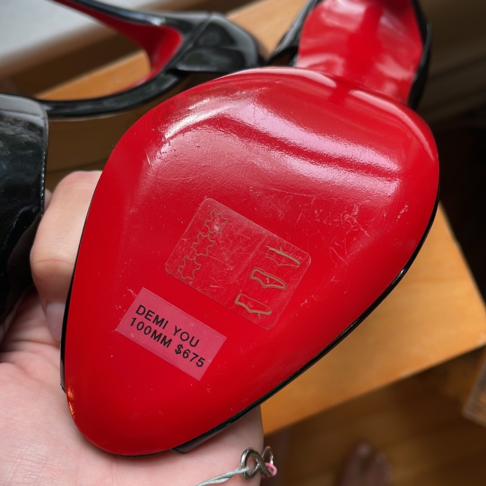 Christian Louboutin Demi You NEVER WORN TAGS ON! 100MM pump size 37.5 US 7